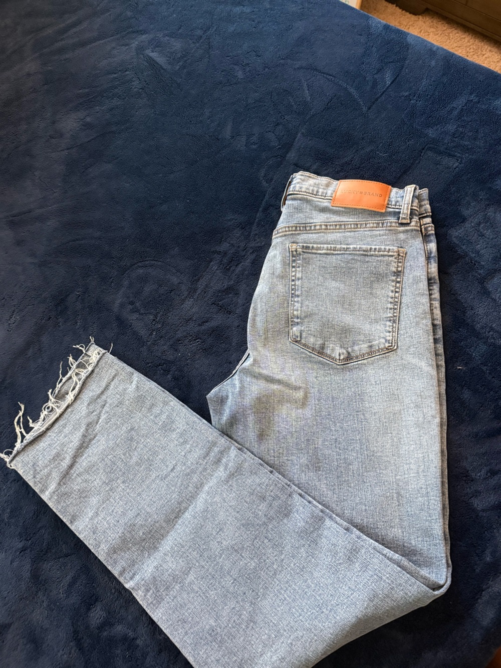 Lucky Brand Light Wash High Rise Straight Leg Women’s Jeans